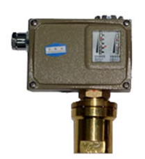 D520/7DD差壓控製器